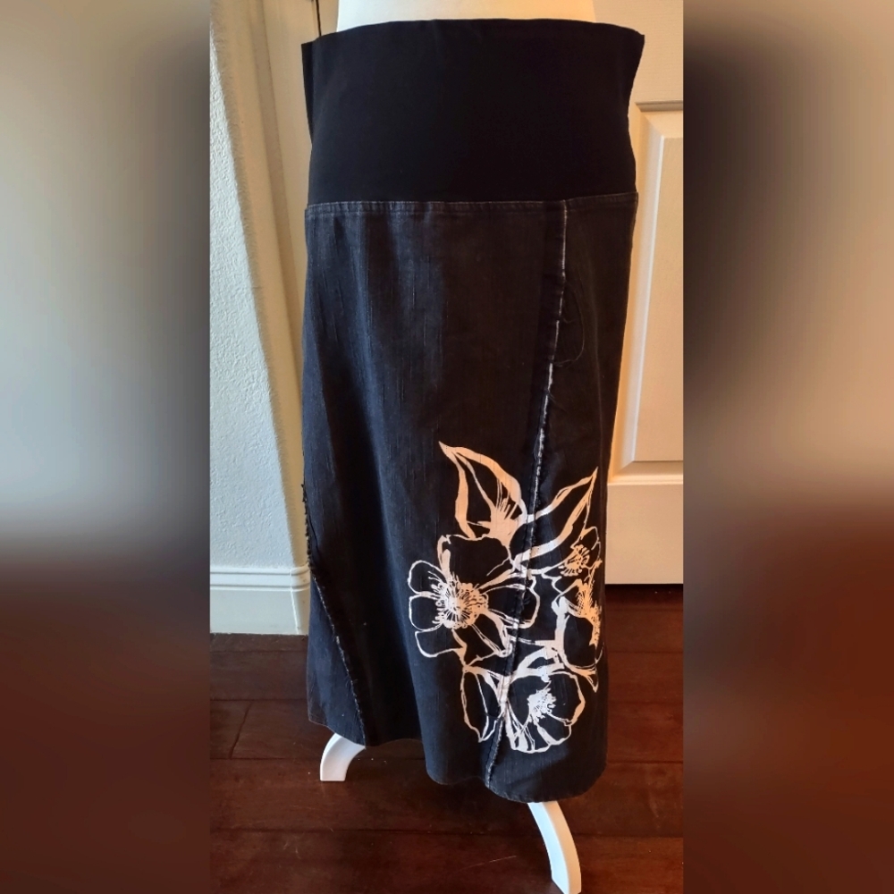 Women's Maternity Denim Midi Skirt